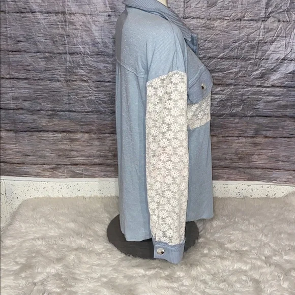 Hem & Thread Light Blue Button-Down Shirt Lace Accents - Picture 8 of 11